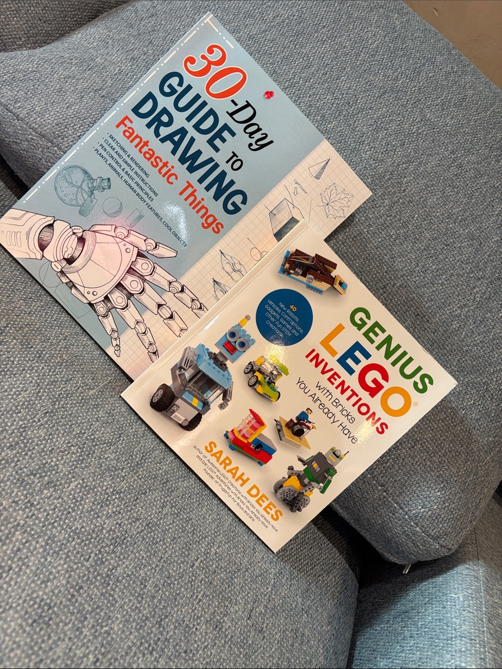 How to drawing and Lego books!